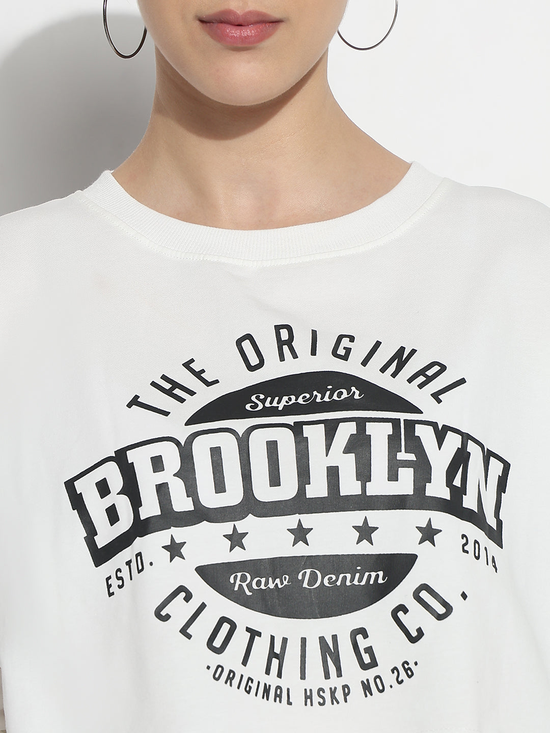 Women's Typography White Round Neck Crop Top