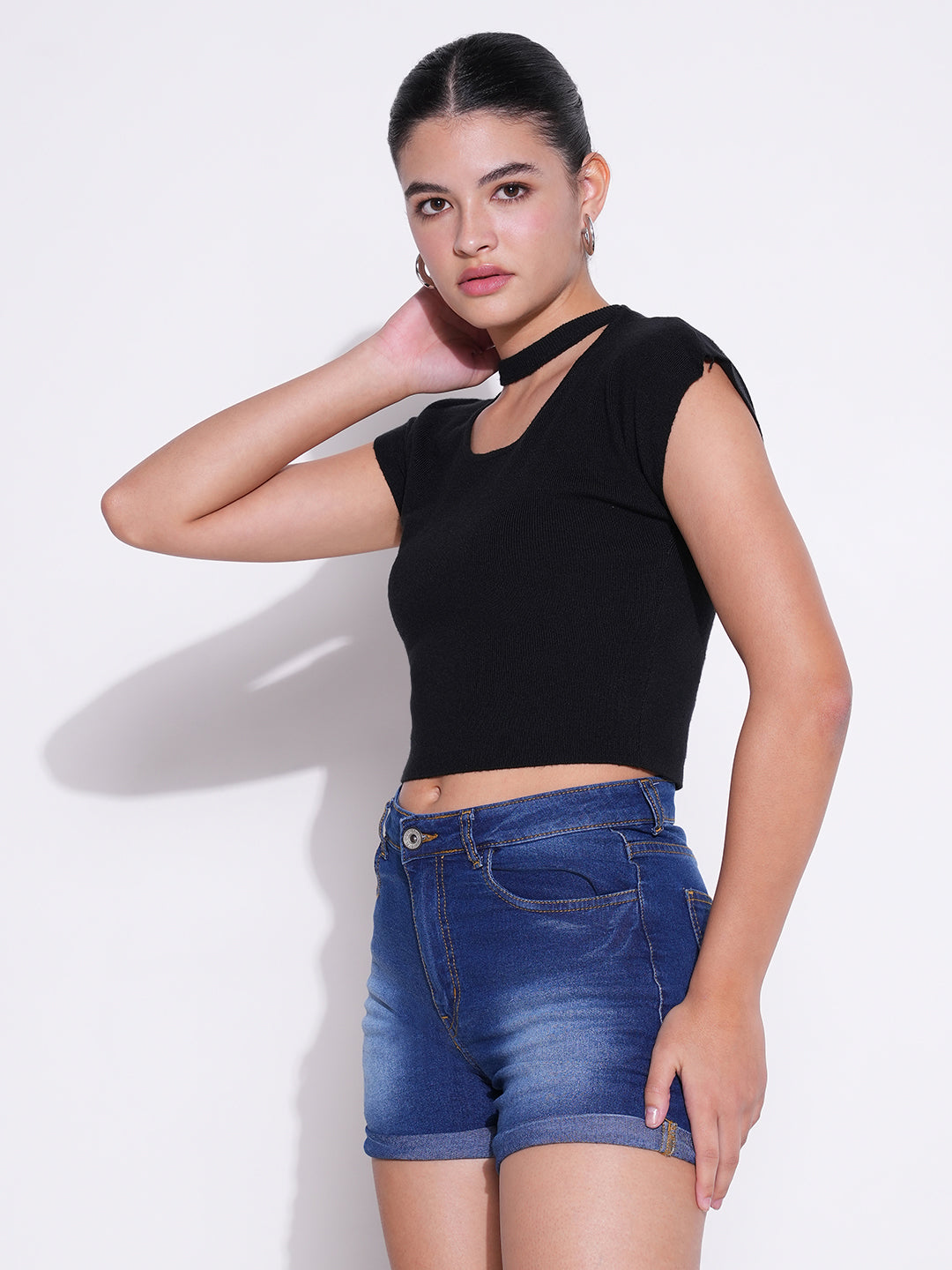 Women's Black Round Neck Extended Sleeves Crop Top
