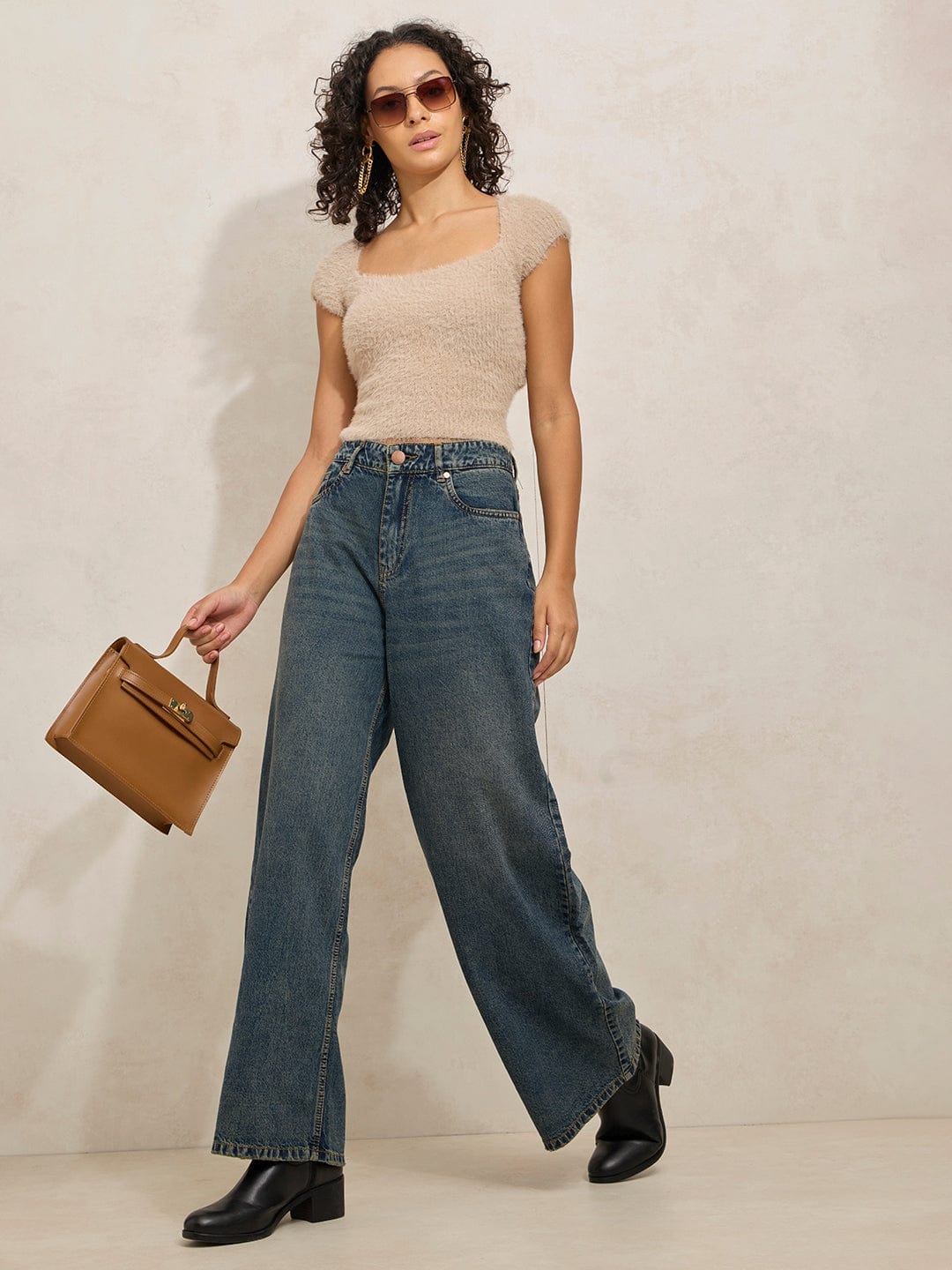 Women's Beige Square Neck Solid Crop Top